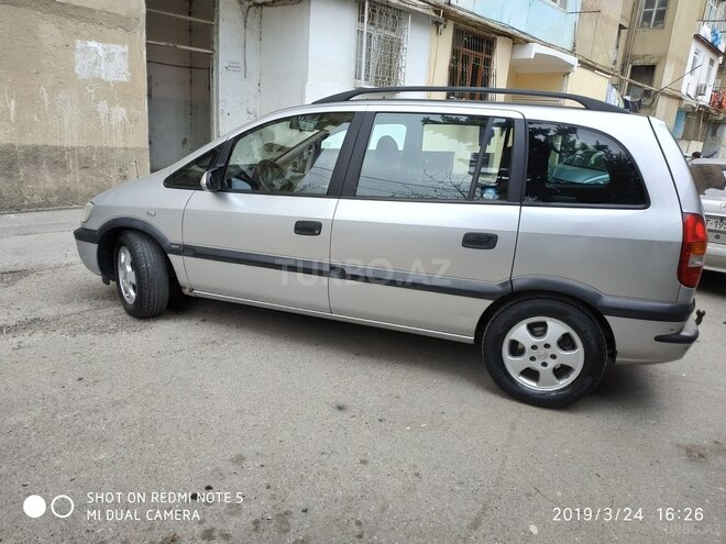 Opel Zafira 2000, 286,000 km - 1.8 л - Bakı