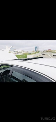 Mercedes E 220 2001, 368 km - 2.2 l - Bakı