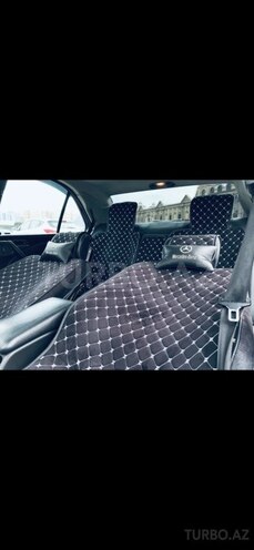 Mercedes E 220 2001, 368 km - 2.2 l - Bakı