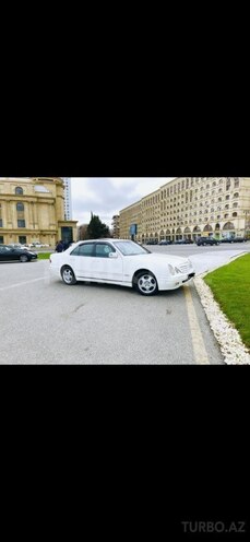 Mercedes E 220 2001, 368 km - 2.2 l - Bakı