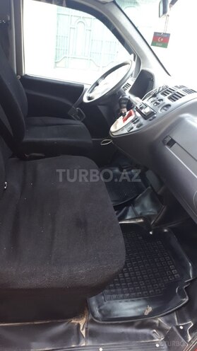 Mercedes Vito 2000, 200,000 km - 2.2 л - Tovuz