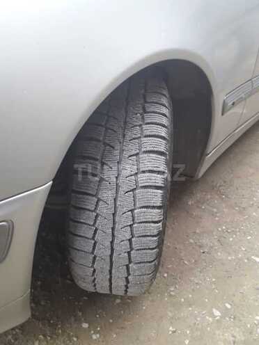 Mercedes E 220 2001, 320,954 km - 2.2 l - Bakı