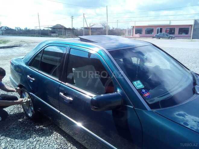 Mercedes C 230 1997, 377,091 km - 0.2 l - Neftçala