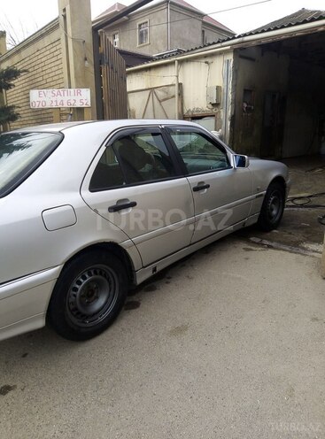 Mercedes C 220 1999, 573,000 km - 2.2 l - Bakı