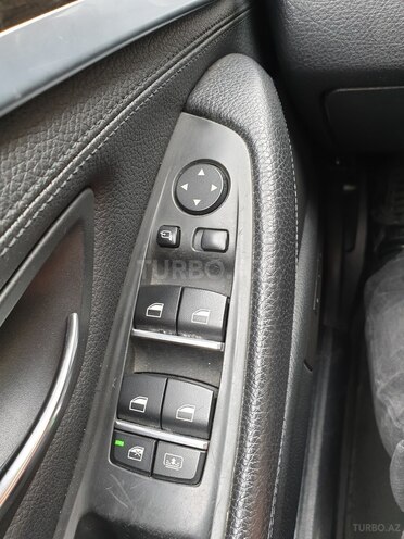 BMW 523 2011, 118,000 km - 2.5 l - Bakı