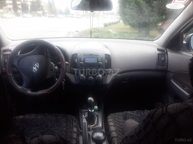Hyundai i30 2011, 215,000 km - 1.6 л - Gəncə