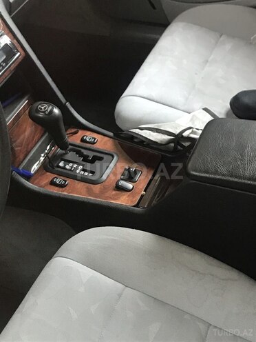 Mercedes C 200 1997, 104,000 km - 2.0 l - Bakı