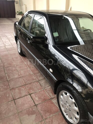 Mercedes C 200 1997, 104,000 km - 2.0 l - Bakı