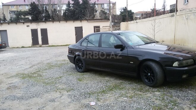 BMW 523 1998, 245,000 km - 2.5 l - Bakı