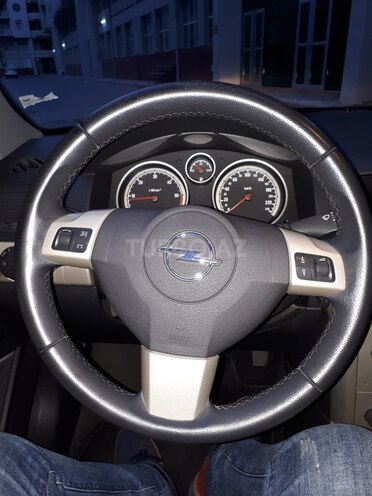 Opel Astra 2007, 165,400 km - 1.7 l - Bakı