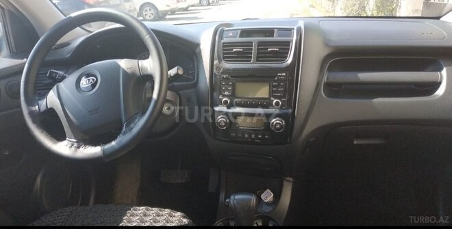 Kia Sportage 2009, 173,000 km - 0.2 л - Bakı