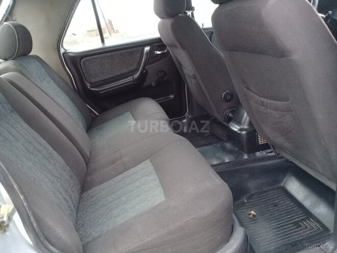 GAZ 31105 2005, 158,274 km - 2.4 l - Quba