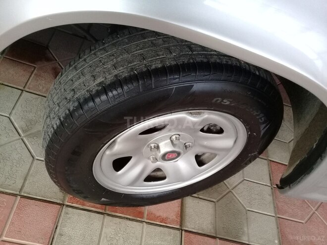 GAZ 31105 2005, 158,274 km - 2.4 l - Quba