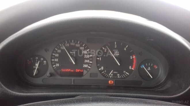 BMW 318 1995, 320,000 km - 1.8 l - İsmayıllı