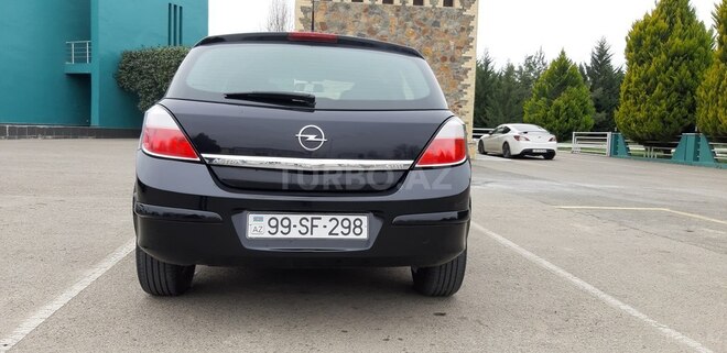 Opel Astra 2006, 219,000 km - 1.3 l - Qazax