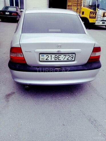 Opel Vectra 1997, 305,252 km - 1.6 л - Bakı