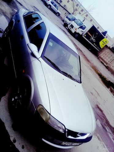 Opel Vectra 1997, 305,252 km - 1.6 л - Bakı