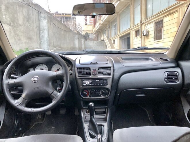 Nissan Sunny 2005, 189,000 km - 1.3 l - Bakı