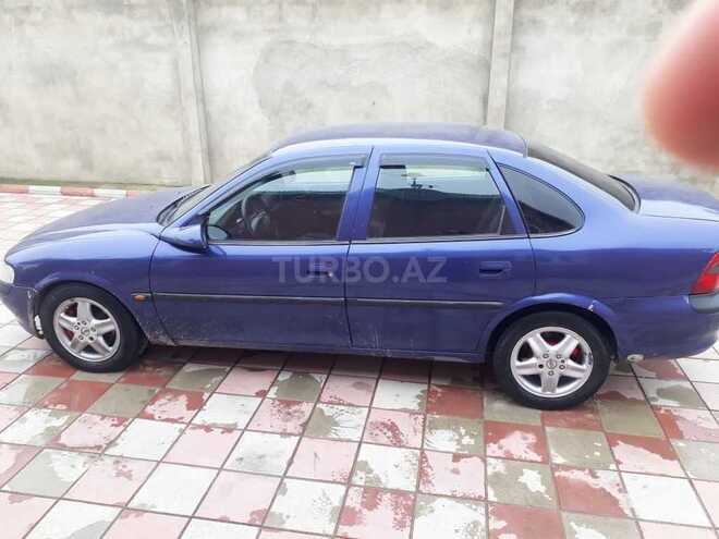 Opel Vectra 1996, 257,000 km - 2.0 l - Bakı