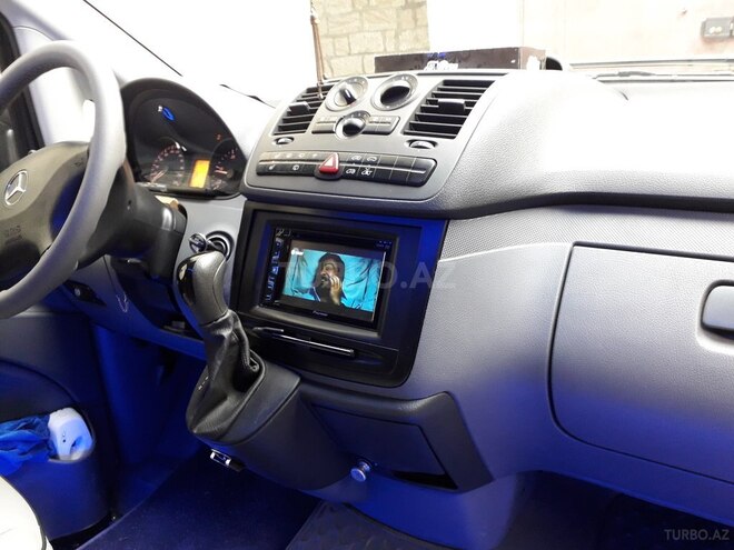 Mercedes Vito 111 2009, 240,000 km - 2.2 l - Bakı