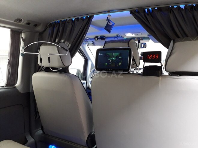 Mercedes Vito 111 2009, 240,000 km - 2.2 l - Bakı