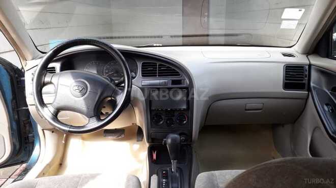 Hyundai Elantra 2001, 245,000 km - 2.0 l - Sumqayıt