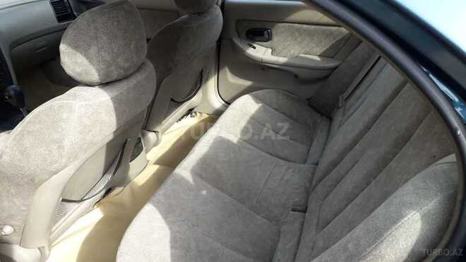 Hyundai Elantra 2001, 245,000 km - 2.0 l - Sumqayıt