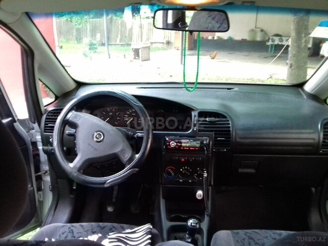 Opel Zafira 1999, 380,000 km - 1.8 l - Zaqatala