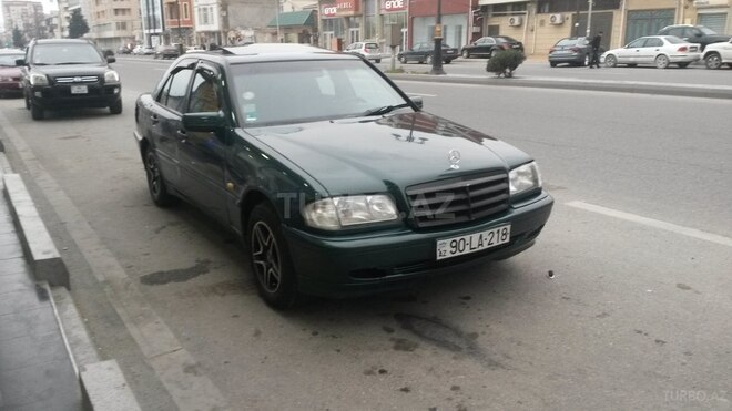 Mercedes C 180 1999, 223,000 km - 1.8 l - Bakı