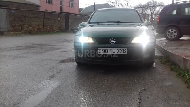 Opel Vectra 1995, 368,000 km - 2.0 l - Sumqayıt
