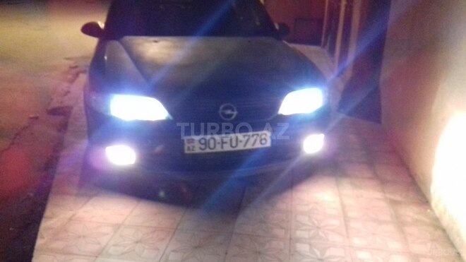 Opel Vectra 1995, 368,000 km - 2.0 l - Sumqayıt