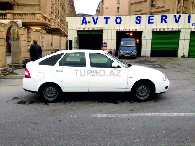 LADA (VAZ) Priora 2011, 145,000 km - 1.6 l - Bakı