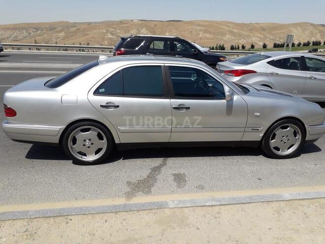 Mercedes E 200 1997, 273,200 km - 2.0 l - Bakı