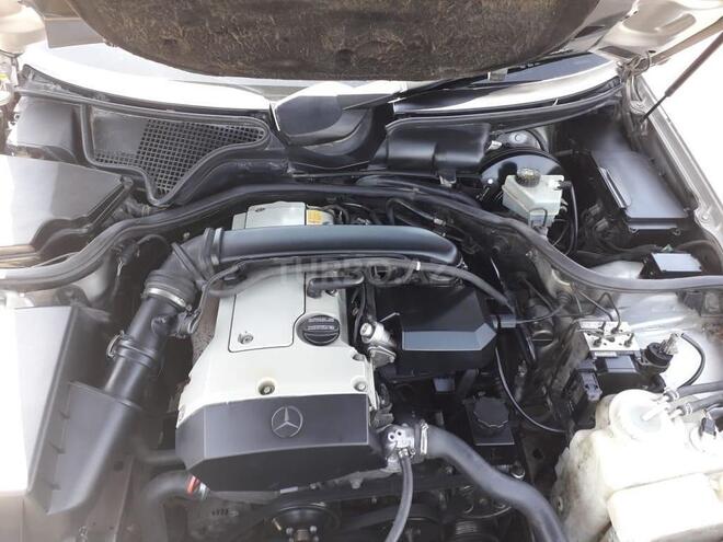 Mercedes E 200 1997, 273,200 km - 2.0 l - Bakı