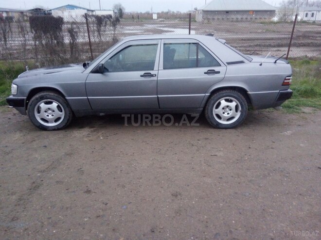 Mercedes 190 1989, 550,000 km - 2.0 l - Xırdalan