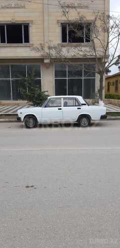 LADA (VAZ) 2107 2007, 57,000 km - 1.6 l - Salyan