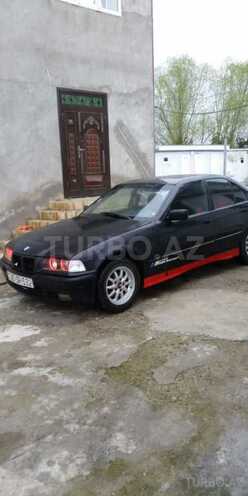 BMW 318 1993, 343,000 km - 1.8 л - Bakı