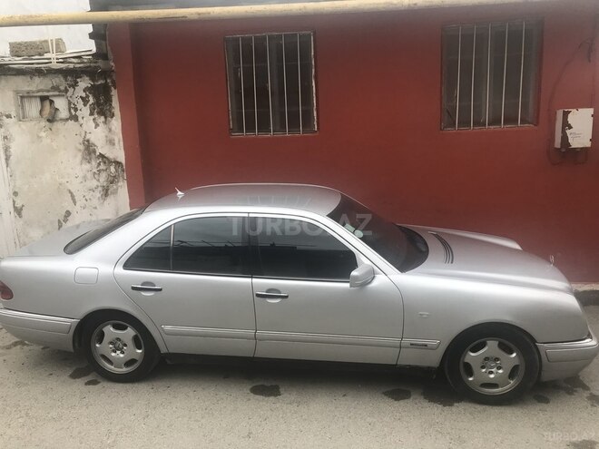 Mercedes E 220 1998, 400,000 km - 2.2 l - Bakı
