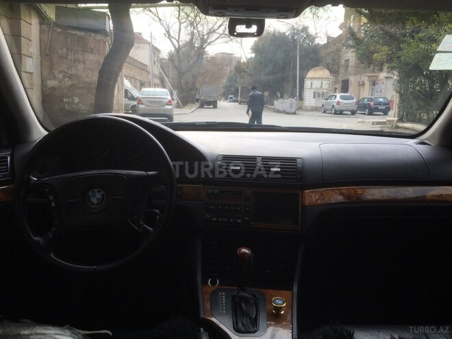 BMW 528 1996, 405,000 km - 2.8 l - Bakı