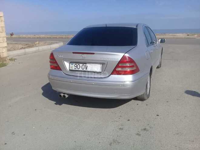 Mercedes C 200 2002, 196,000 km - 2.0 l - Bakı