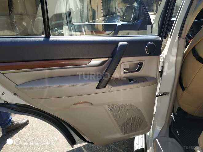 Mitsubishi Pajero 2009, 150,000 km - 3.0 л - Sumqayıt