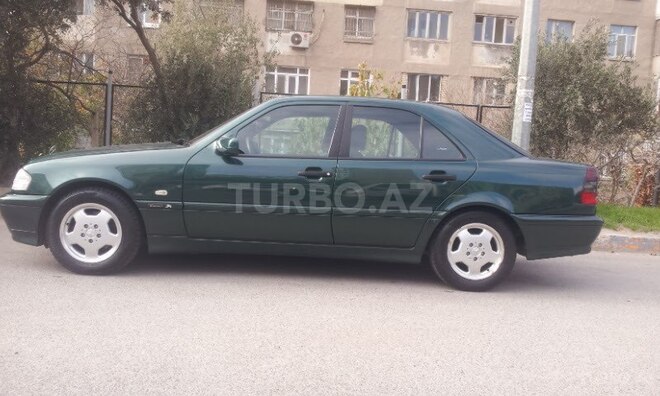 Mercedes C 180 1998, 270,000 km - 1.8 л - Bakı