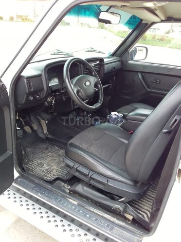 LADA (VAZ) Niva 2012, 454,574 km - 1.7 l - Salyan