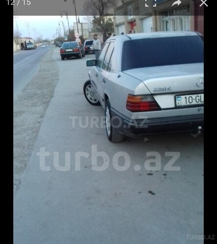 Mercedes E 230 1986, 325,413 km - 2.3 л - Salyan