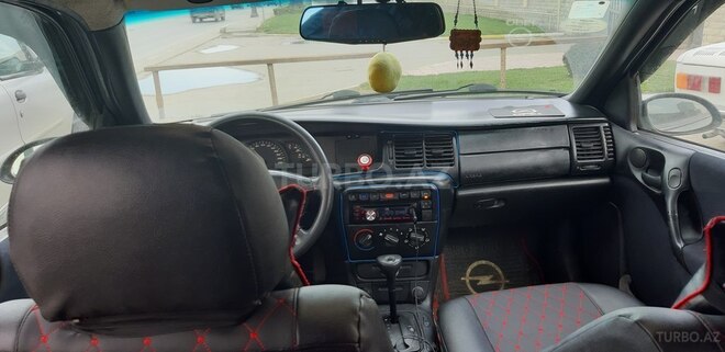 Opel Vectra 1995, 225,025 km - 1.8 л - Bakı