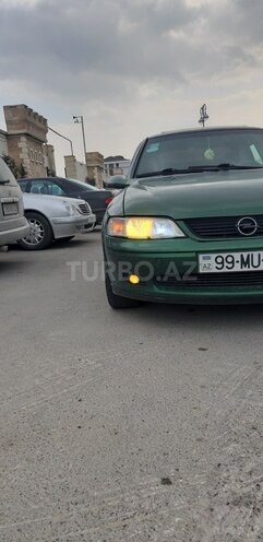 Opel Vectra 1995, 225,025 km - 1.8 л - Bakı