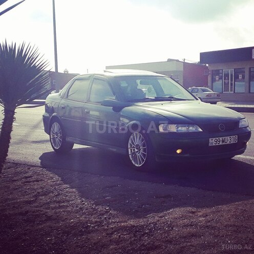 Opel Vectra 1995, 225,025 km - 1.8 л - Bakı