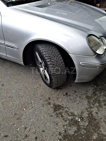 Mercedes C 200 2000, 200,120 km - 2.0 l - Bakı