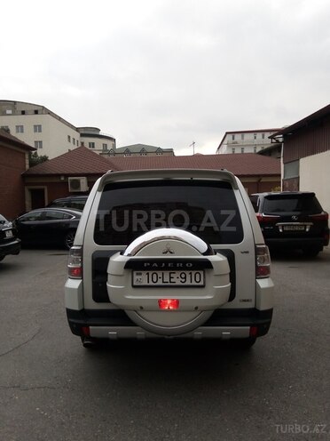 Mitsubishi Pajero 2007, 153,000 km - 3.0 l - Bakı