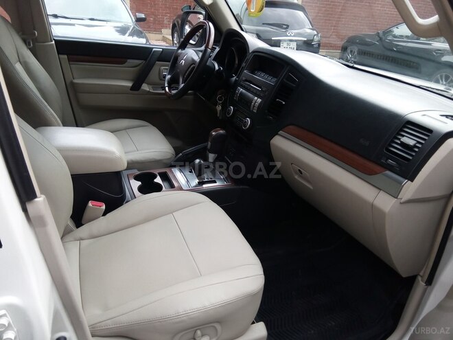 Mitsubishi Pajero 2007, 153,000 km - 3.0 l - Bakı